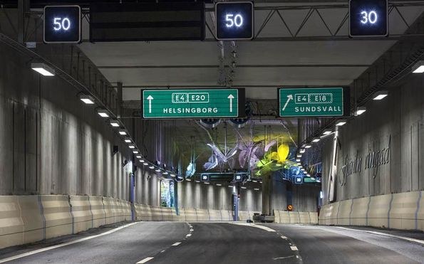 Signalförstärkare som förstärker mobilsignalen i garage och tunnlar